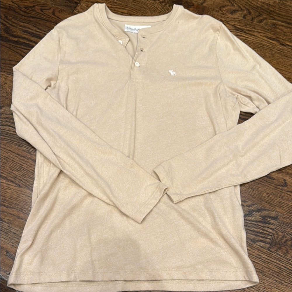 Abercrombie & Fitch Tan Long Sleeve Tee